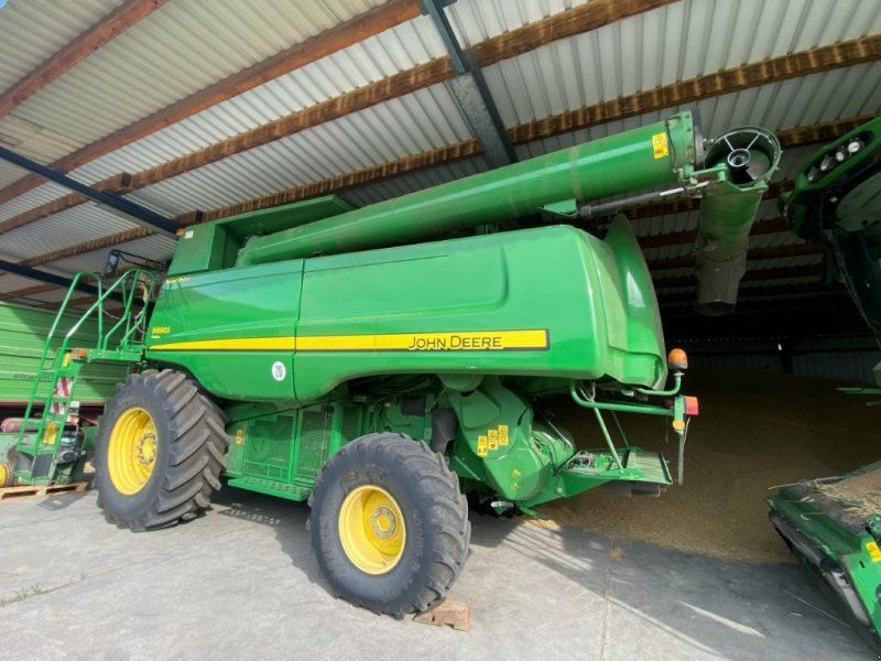 John Deere S 690 i