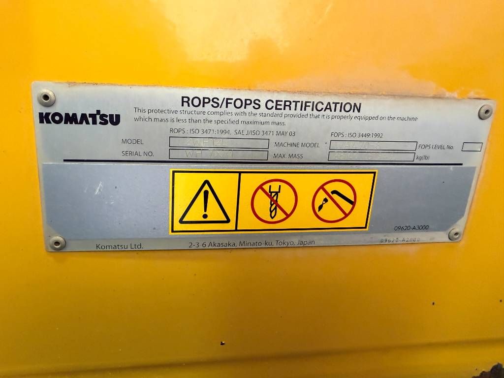 Komatsu WA470-8 - Joystick Steering