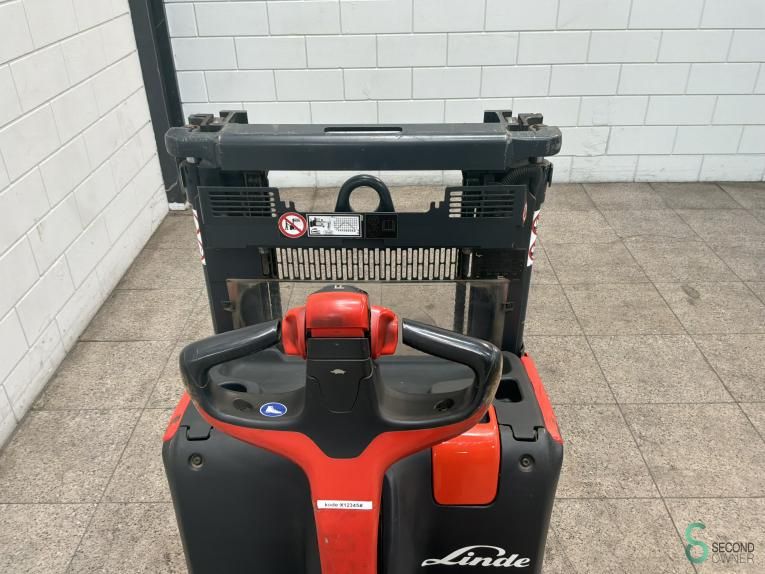 Stapelaars Elektrisch Linde D08 2018