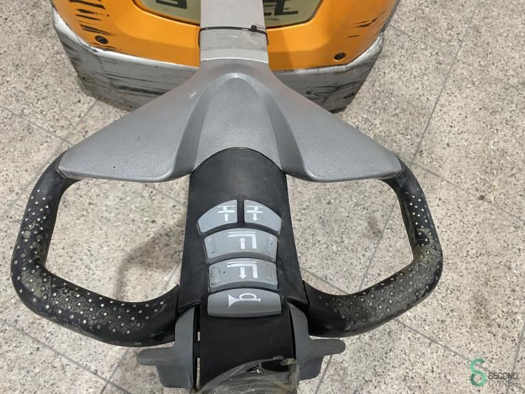 Stackers Electric Still EXV14I 2019