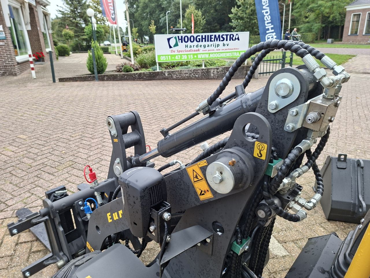 Eurotrac W10 zeer compacte shovel / kniklader - Lease evt.