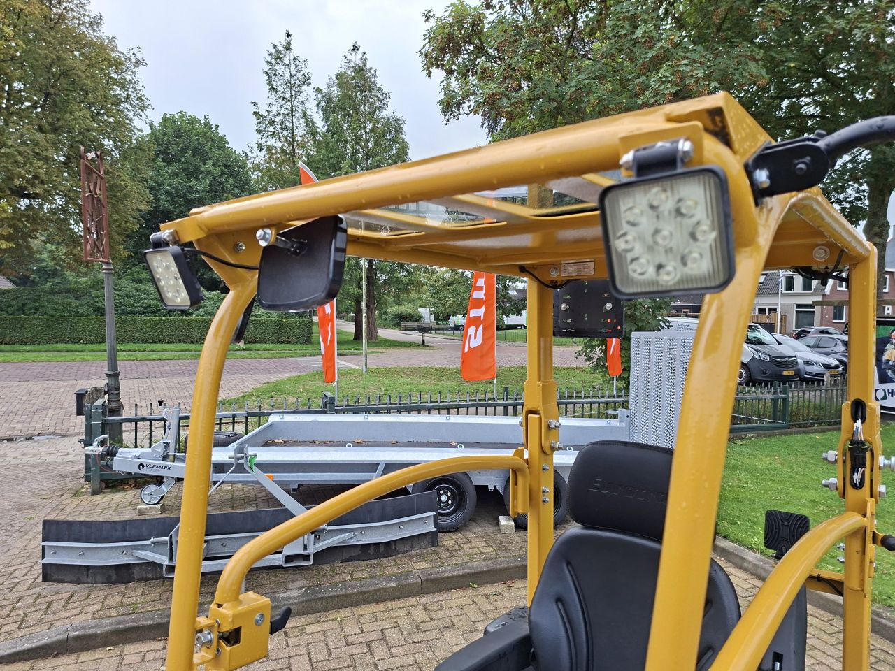 Eurotrac W10 zeer compacte shovel / kniklader - Lease evt.