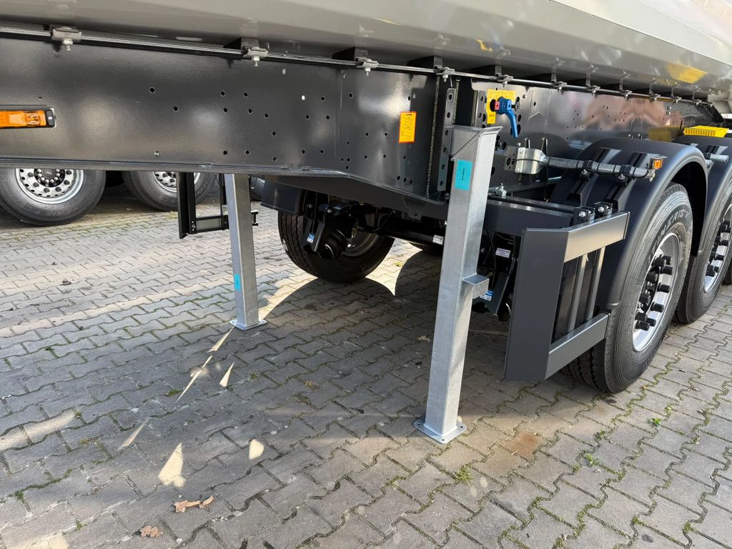 Schmitz Cargobull SKI24 SL 28m3 Stalen kipper Liftas Automatisch zeil, Nieuw