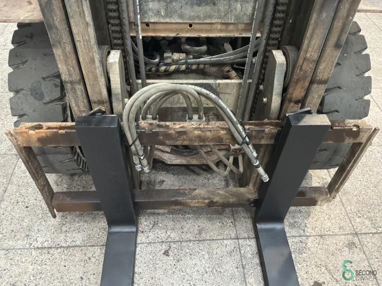 Gabelstapler Diesel Mitsubishi FD 25 K 2000