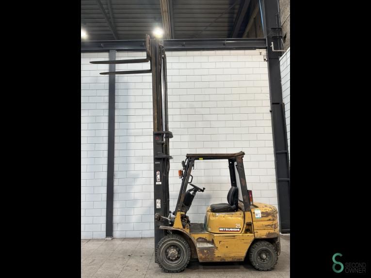 Gabelstapler Diesel Mitsubishi FD 25 K 2000