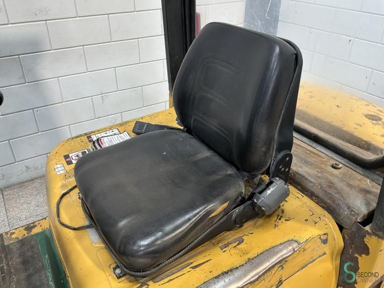 Gabelstapler Diesel Mitsubishi FD 25 K 2000
