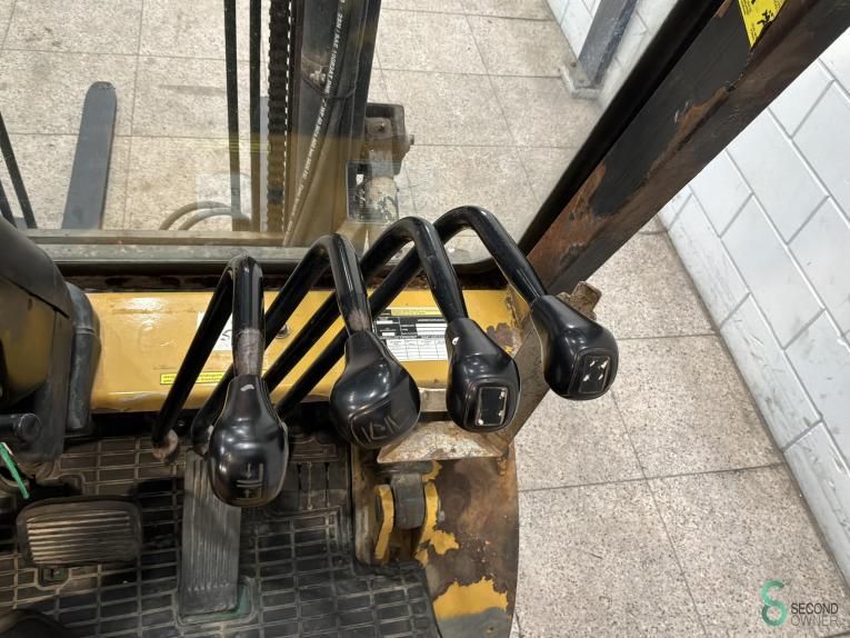 Gabelstapler Diesel Mitsubishi FD 25 K 2000