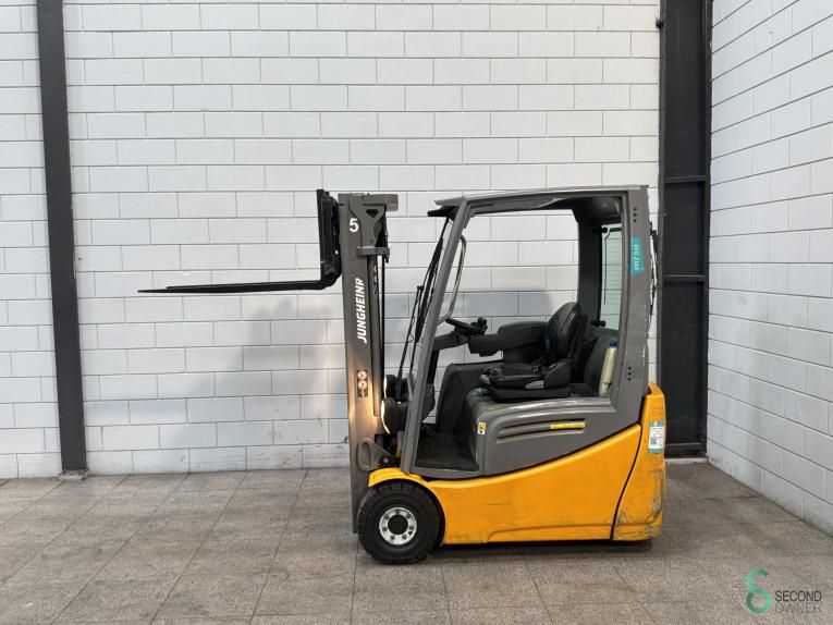 Heftrucks Elektrisch Jungheinrich EFG 216 2016 Triplex
