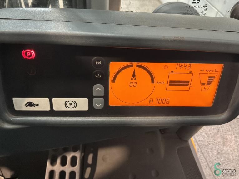Heftrucks Elektrisch Jungheinrich EFG 216 2016 Triplex