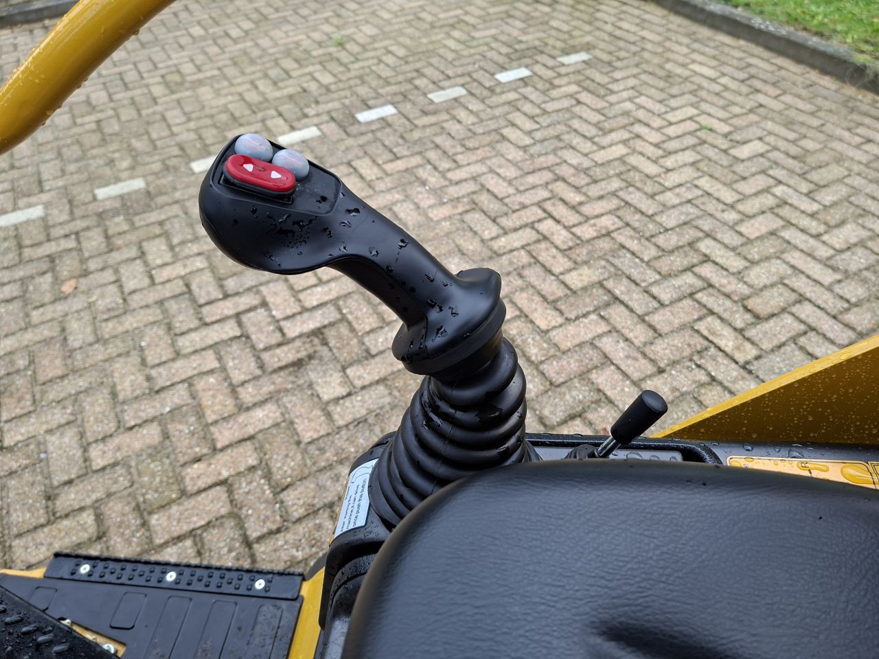 Eurotrac W11 M kniklader shovel - Bj. 2026 - 10u - Lease evt.