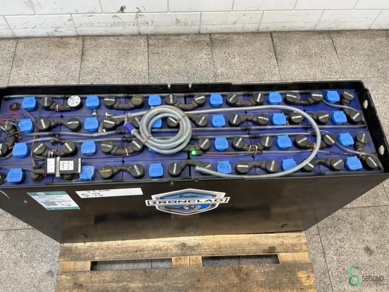Batteries Electric Enersys 48V 4PZQ 688 2020