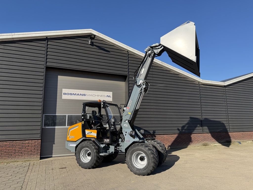 Giant G3500 TELE minishovel NIEUW €960 LEASE