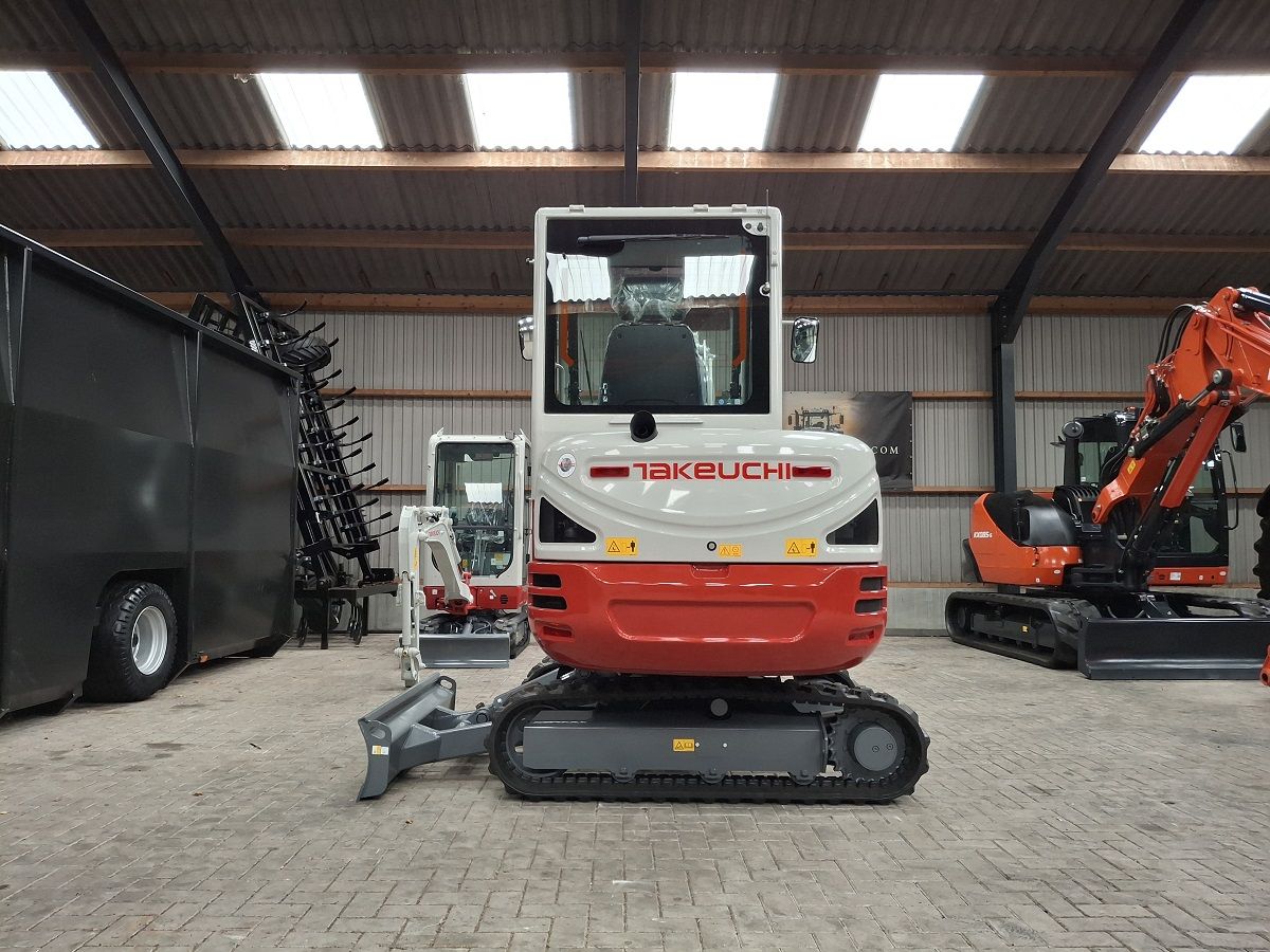 Takeuchi TB230, minigraver, minikraan, BJ2026, Nieuw!