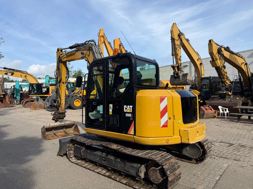 Caterpillar 308E. Automatic Greasing