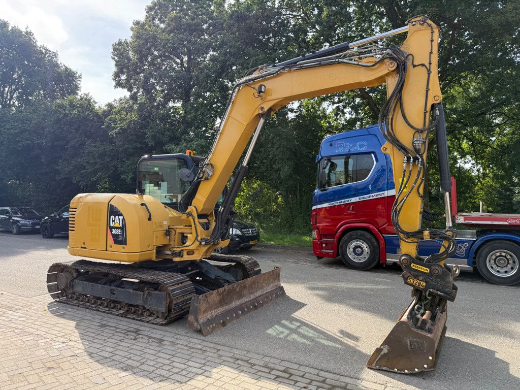 Caterpillar 308E. Automatic Greasing