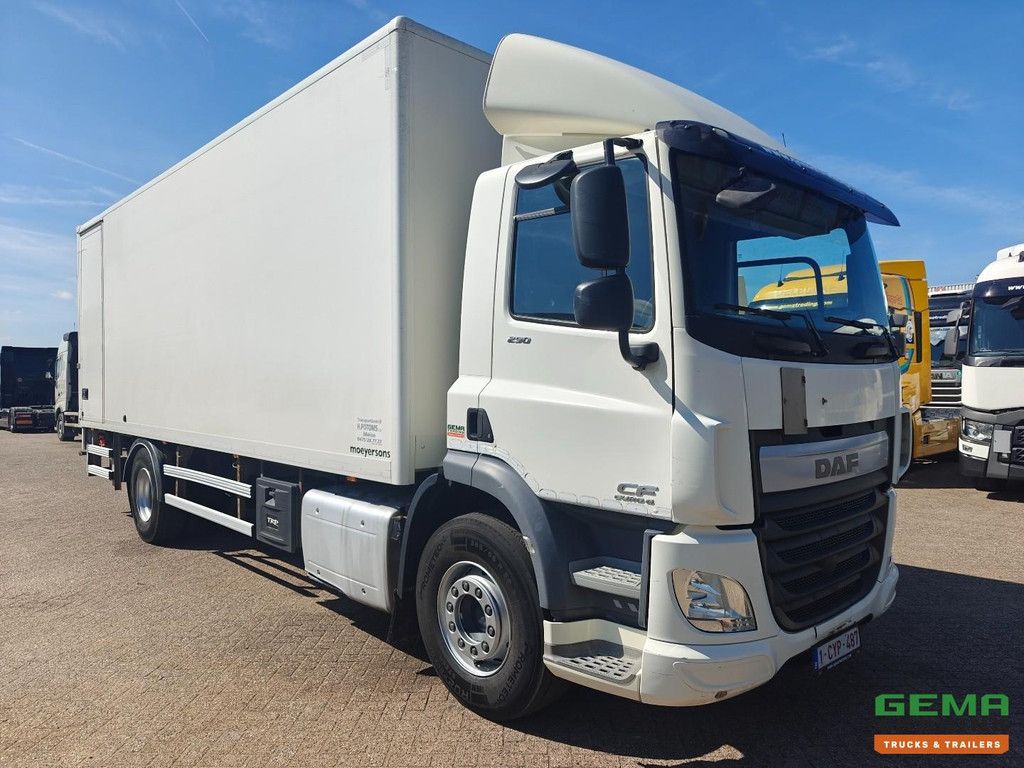 DAF CF 290 FA 4x2 DagCabine Euro 6A - 7,8m AluTeam Box - Dhollandia 2000KG AchterSluitKlep - 05/2027 APK