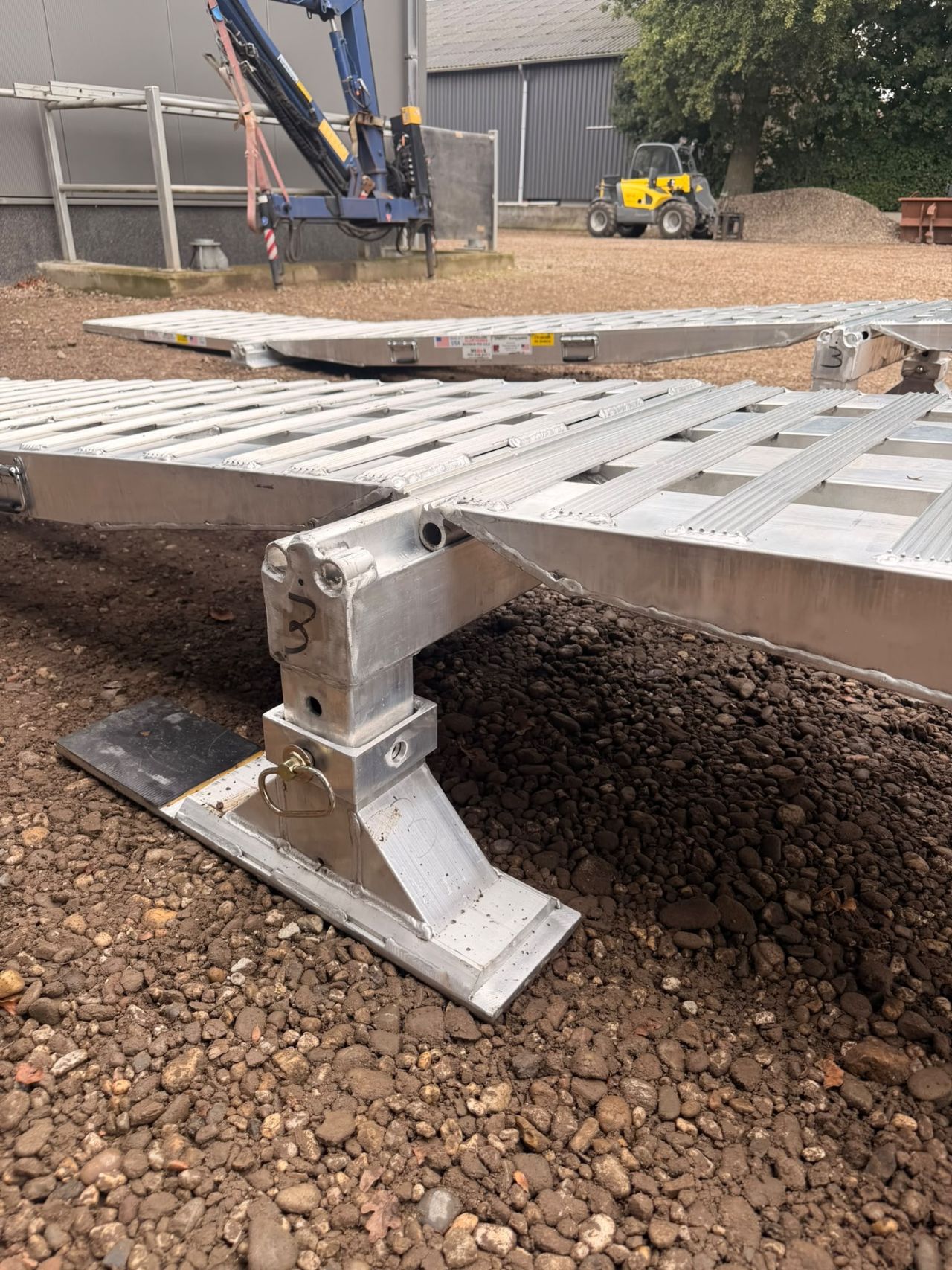 Aluminium oprijplaten totaal 9.12 lang cm 20 TON