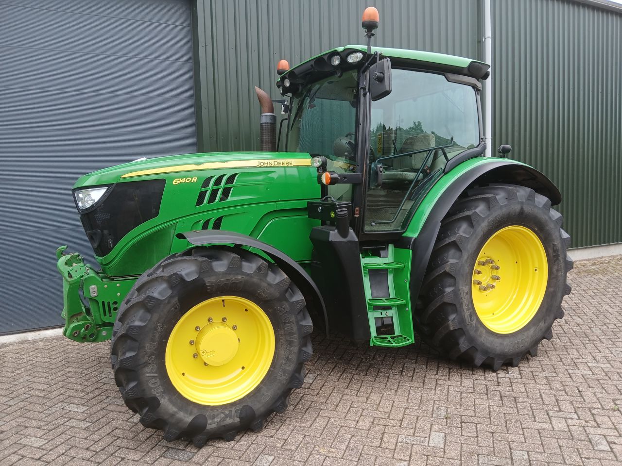 John Deere 6140r