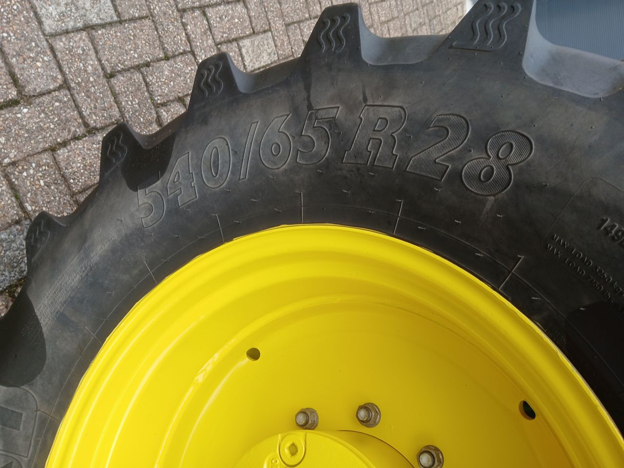 John Deere 6140r
