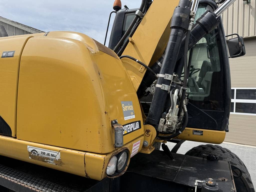 CAT M 313 D