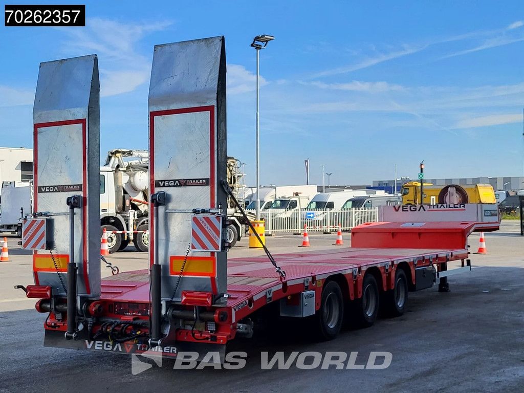 Vega Lowbed 2 axles NEW Hydr. Ramps. Lift+Steering Axle