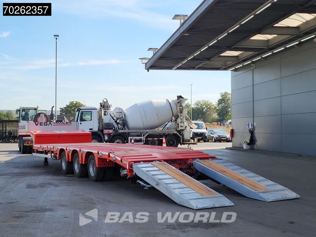 Vega Lowbed 2 axles NEW Hydr. Ramps. Lift+Steering Axle