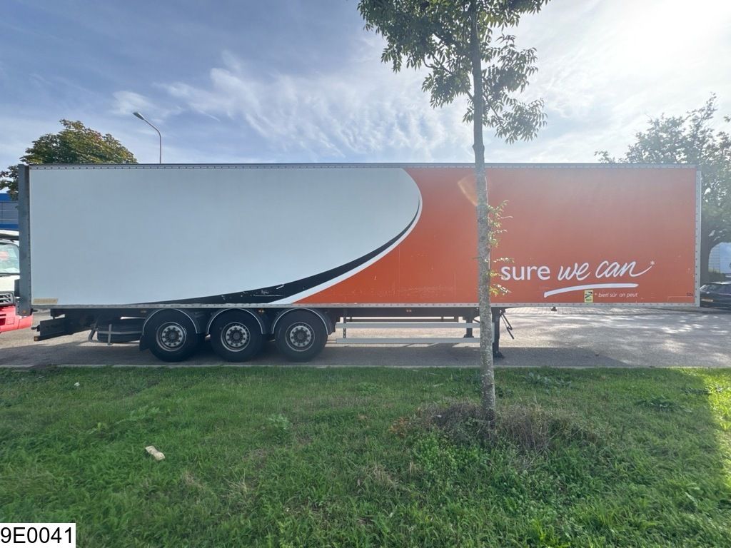 Fruehauf gesloten bak