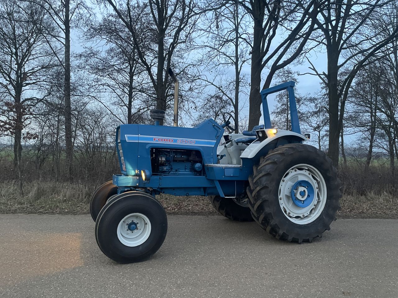 Ford 8000