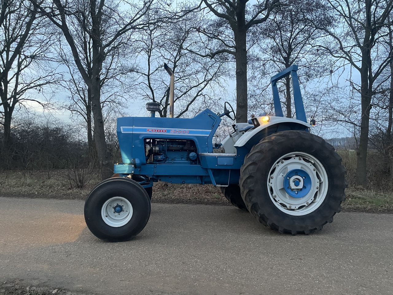 Ford 8000