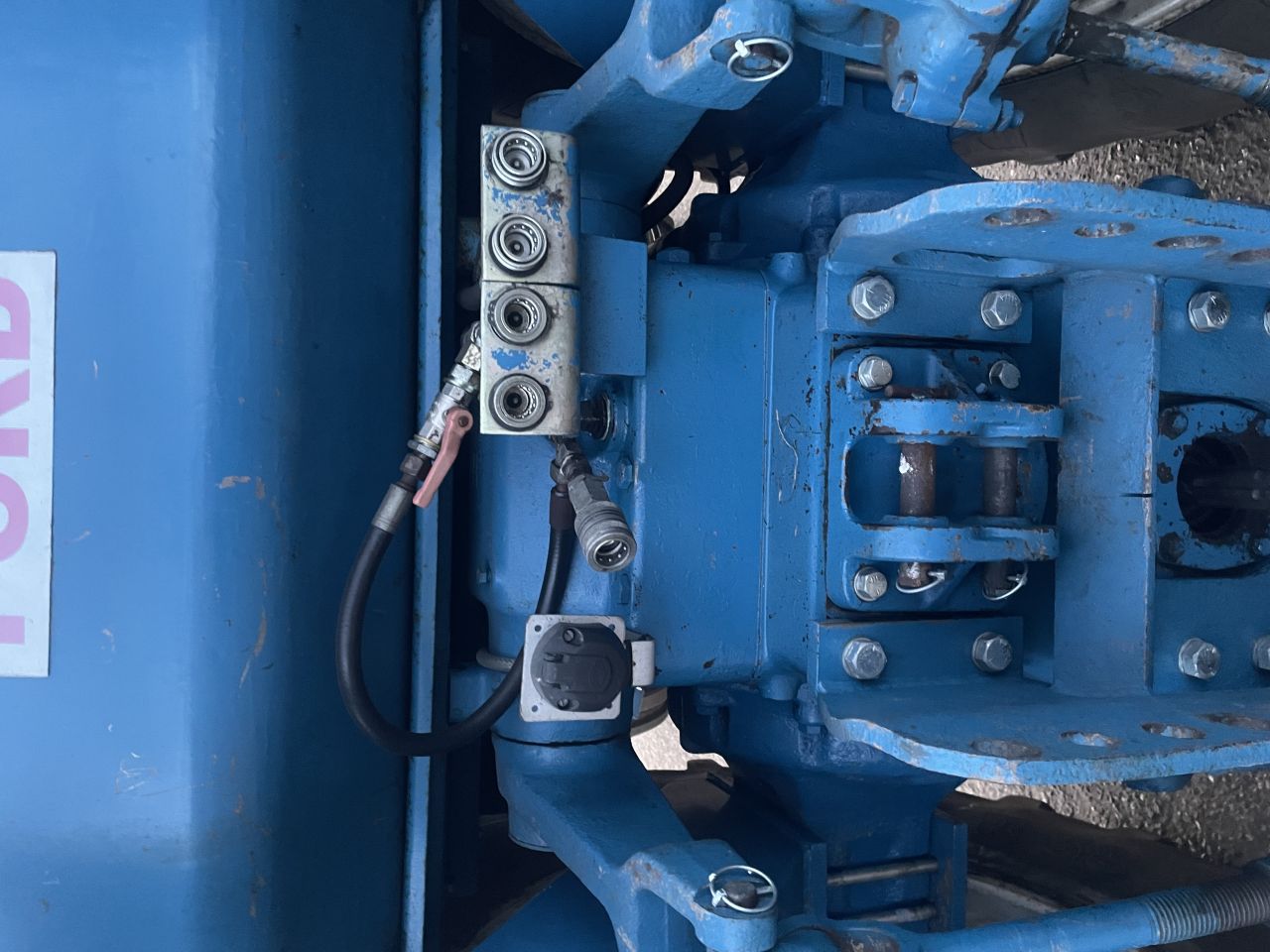 Ford 8000
