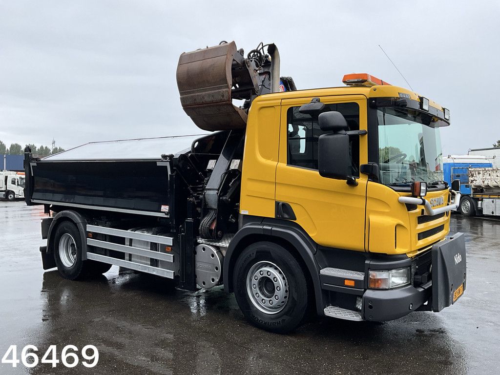 Scania P 280 HMF 12 Tonmeter Z-kraan