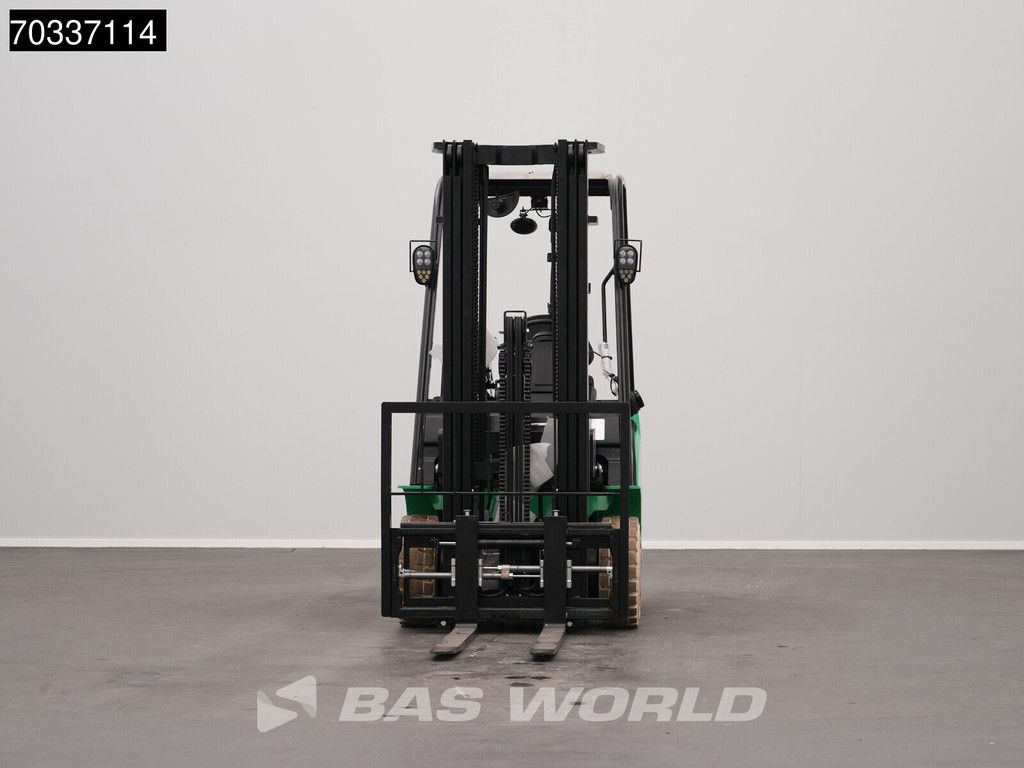 Hangcha CPD18 Electric Li-ion Forklift - Triplex - Warranty