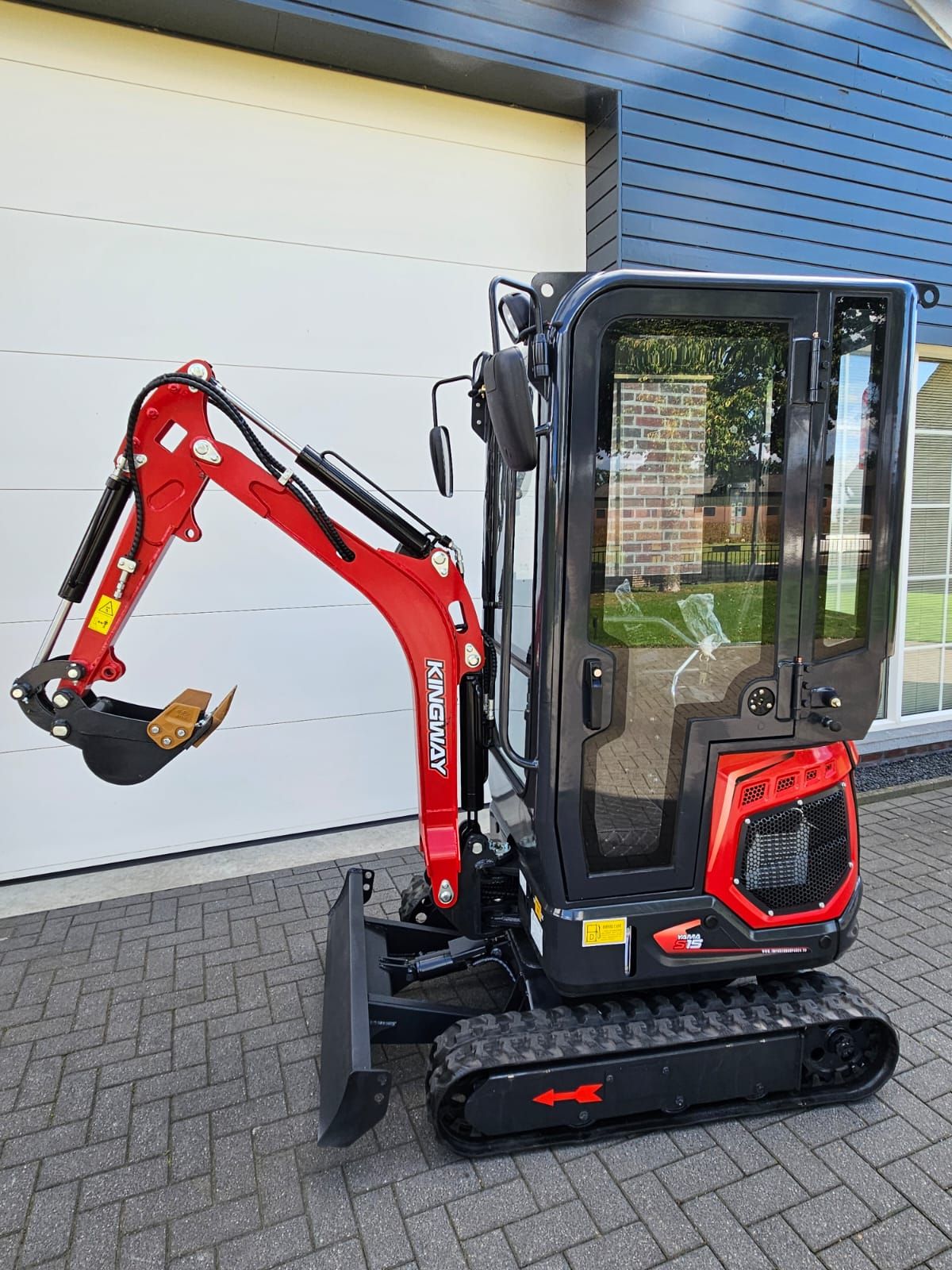 Kingway graafmachine minigraver Yama S15K 1200KG 3 graafbakken