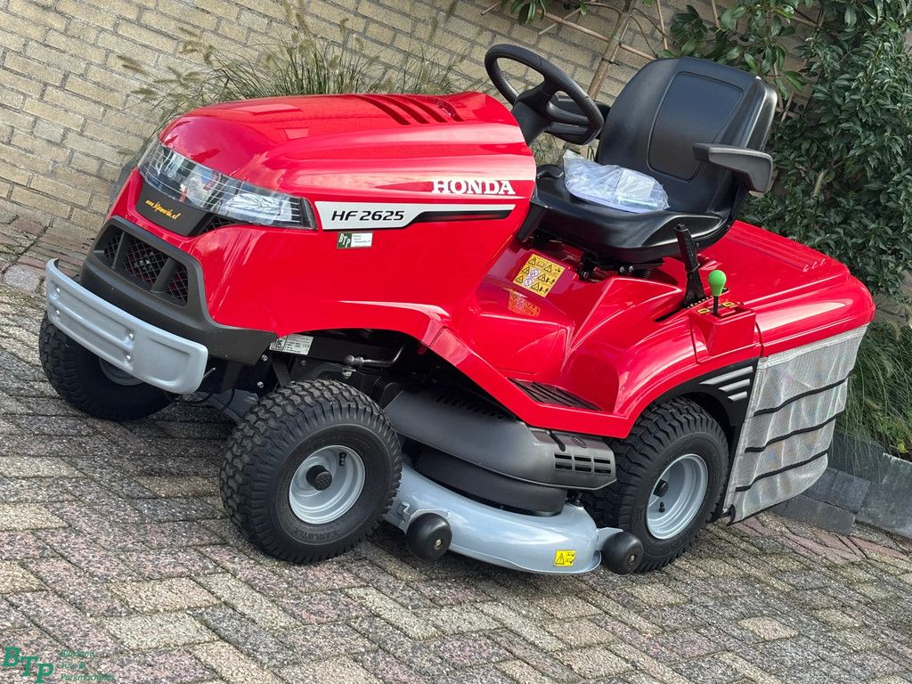 Honda HF2625HM zitmaaier Demo bj2025 jong gebruikte
