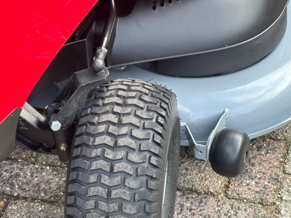 Honda HF2625HM zitmaaier Demo bj2025 jong gebruikte