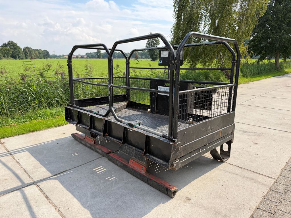 Manitou NC1000