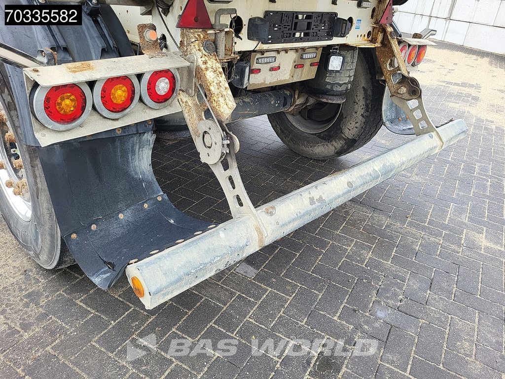 Schmitz SGF*S3 3 axles Lift Axle 32m3