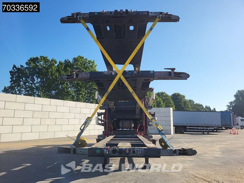 Kässbohrer CS 3 axles 40ft Lift Axle Stack
