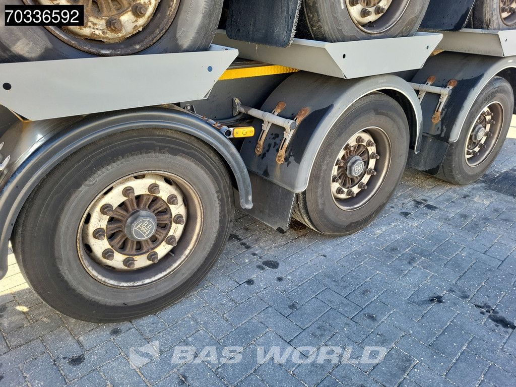 Kässbohrer CS 3 axles 40ft Lift Axle Stack