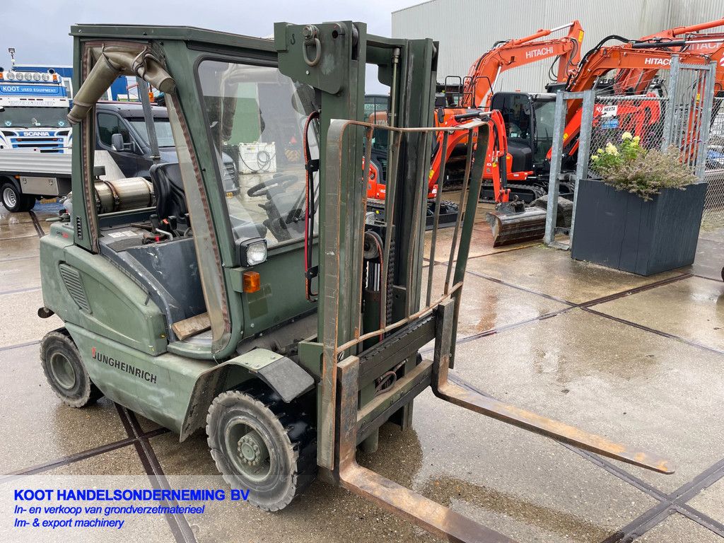 Jungheinrich DFG 25 1800 uur Ex Leger/Army