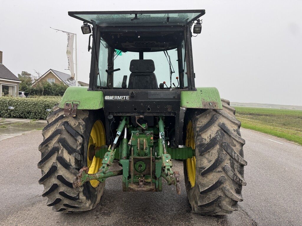 John Deere 3640