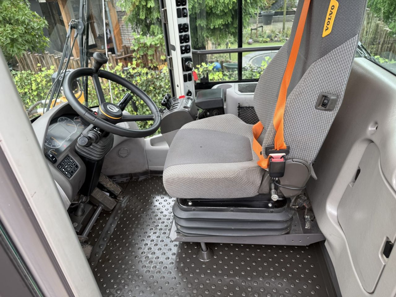 VOLVO L70H ( BJR 2020 ) 6194 UUR