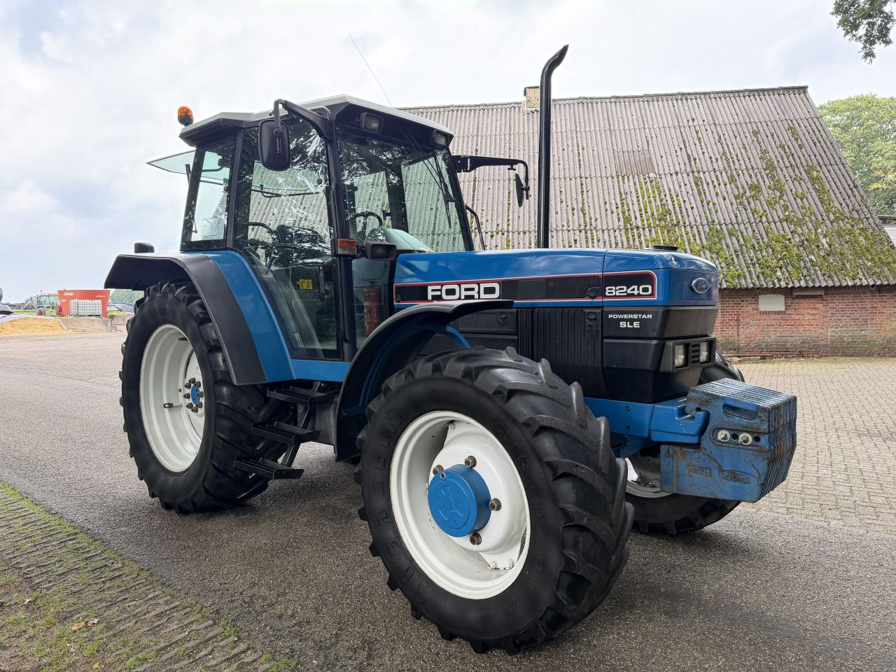 Ford 8240 SLE Powerstar