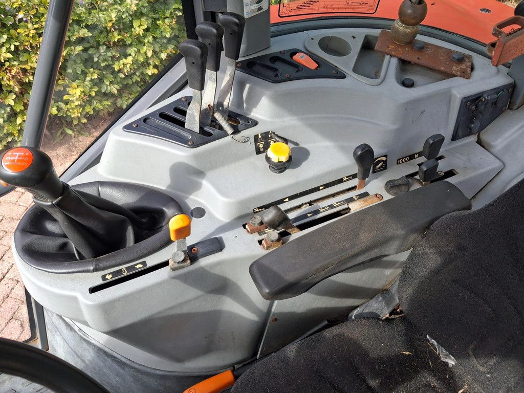 Massey Ferguson 4345 40km 5040uur