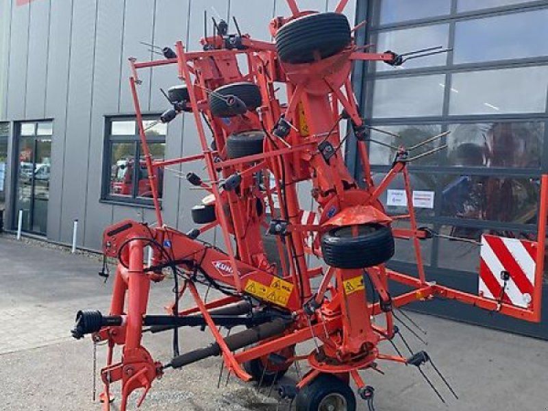 Kuhn GF8702
