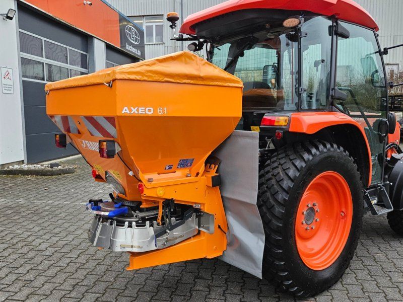 Kubota L2-622 H Winterdienstpaket