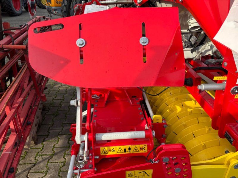 Pöttinger Lion 3002
