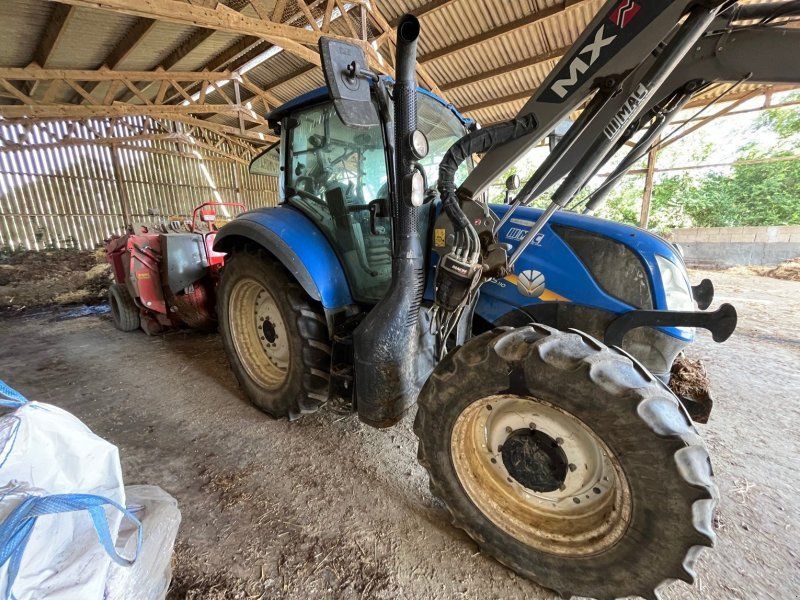 New Holland T5110EC