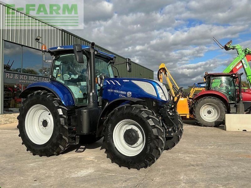 New Holland t7.225 blue power (st27575)