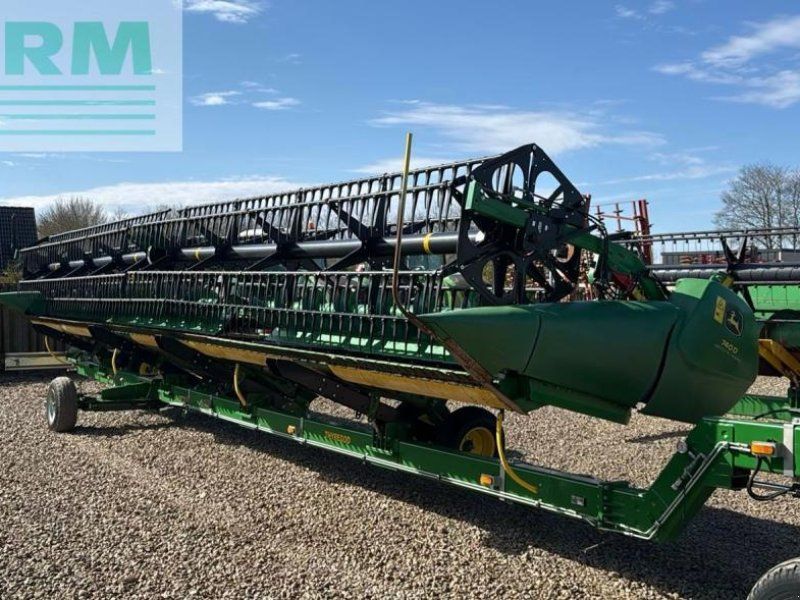 John Deere 740 D (1H00740DCL0810022)